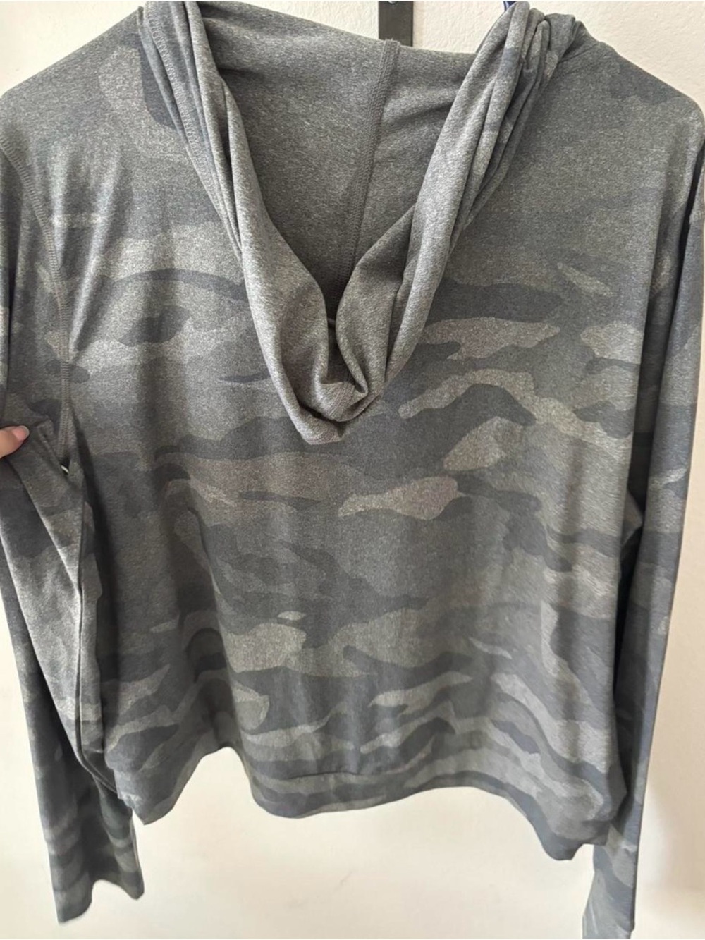 Spyder Active camo pull over hoodie - Picture 3 of 4